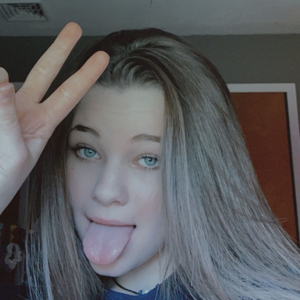 Meet your Posher, Esther